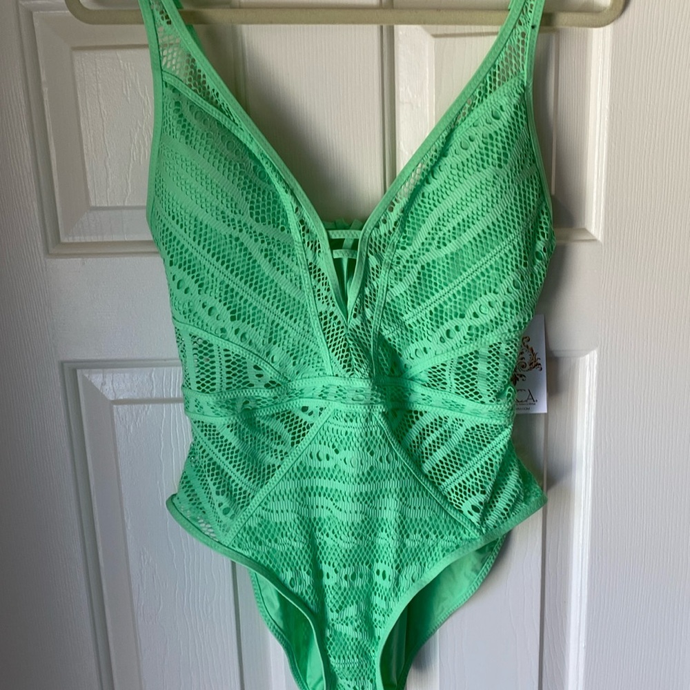 NWT Becca by Rebecca Virtue Crochet one-piece Swimsuit
